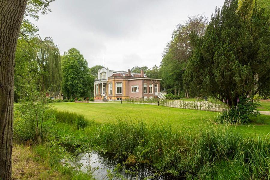 Bed and Breakfast Landgoed Huize Boschoord à Sint Nicolaasga Extérieur photo
