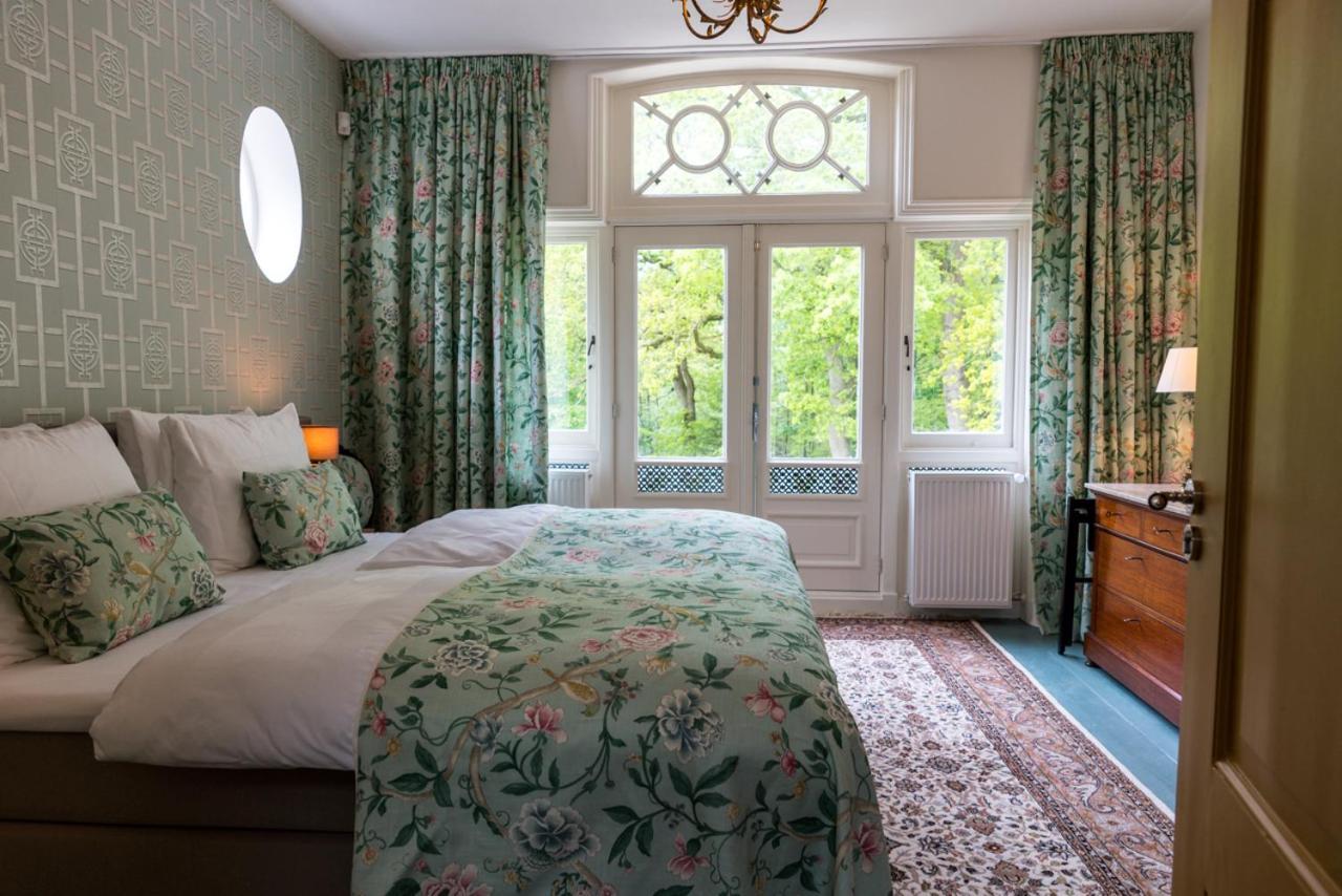 Bed and Breakfast Landgoed Huize Boschoord à Sint Nicolaasga Extérieur photo