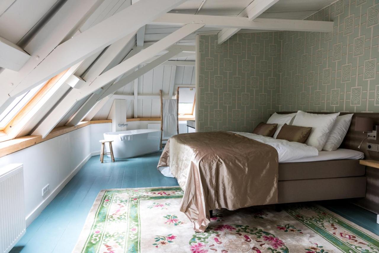 Bed and Breakfast Landgoed Huize Boschoord à Sint Nicolaasga Extérieur photo